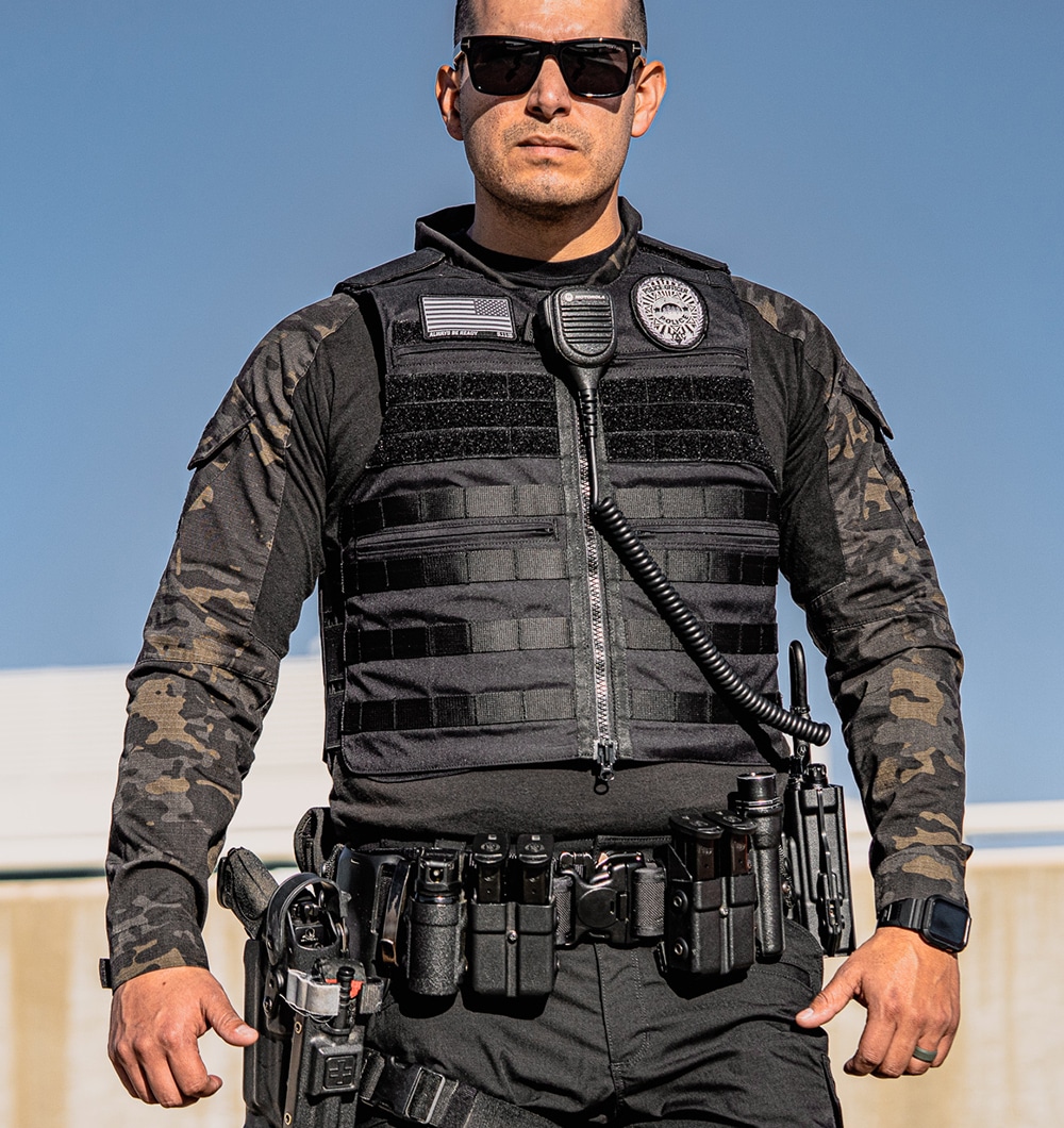Police Officer wearing black Patrol Bulletproof Vest Level 3A